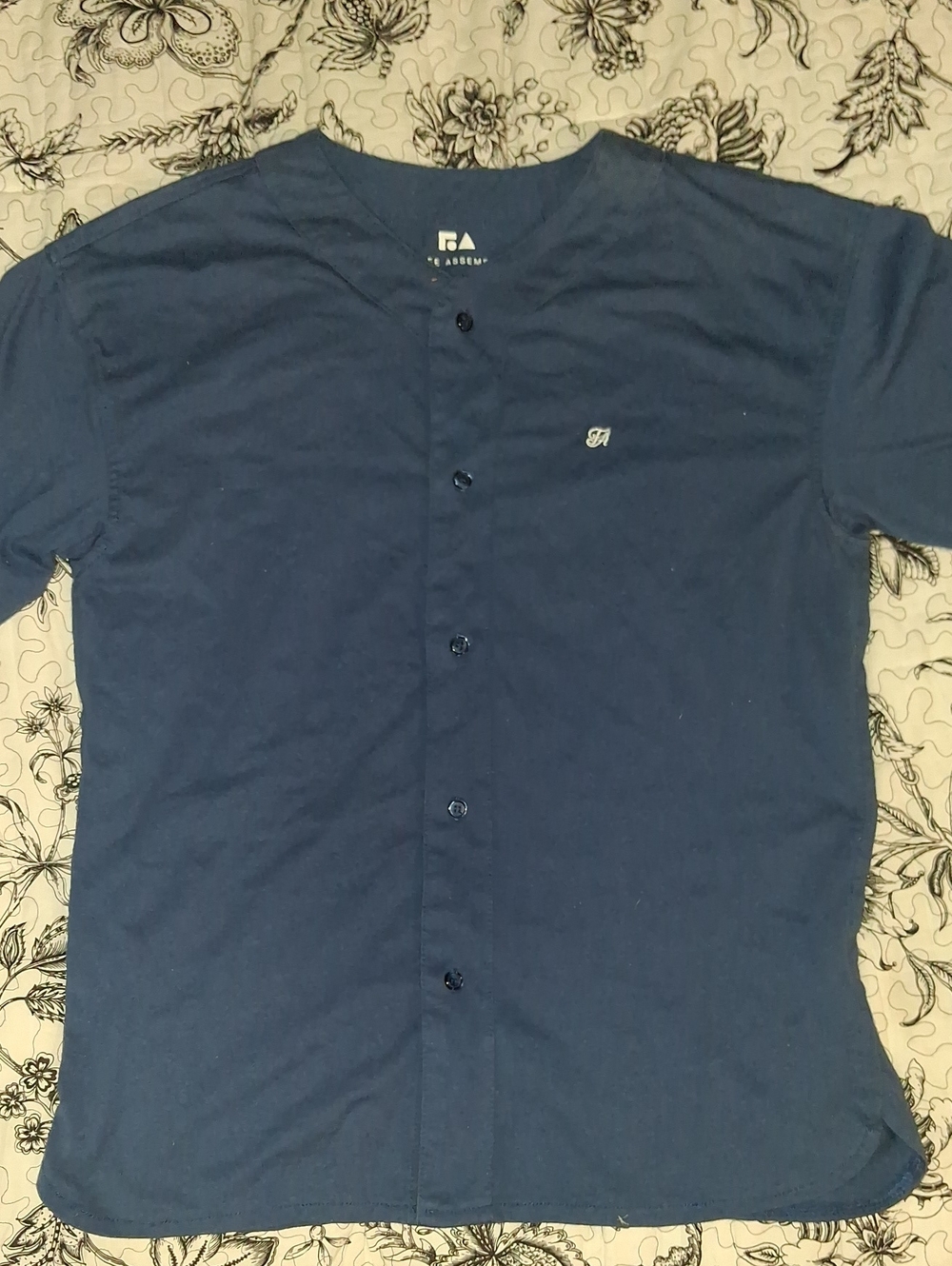F&F Navy Short-Sleeve Casual Button-Down Shirt